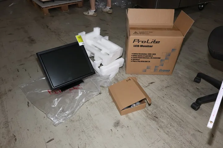Iiyama LCD Monitor Pro Lite